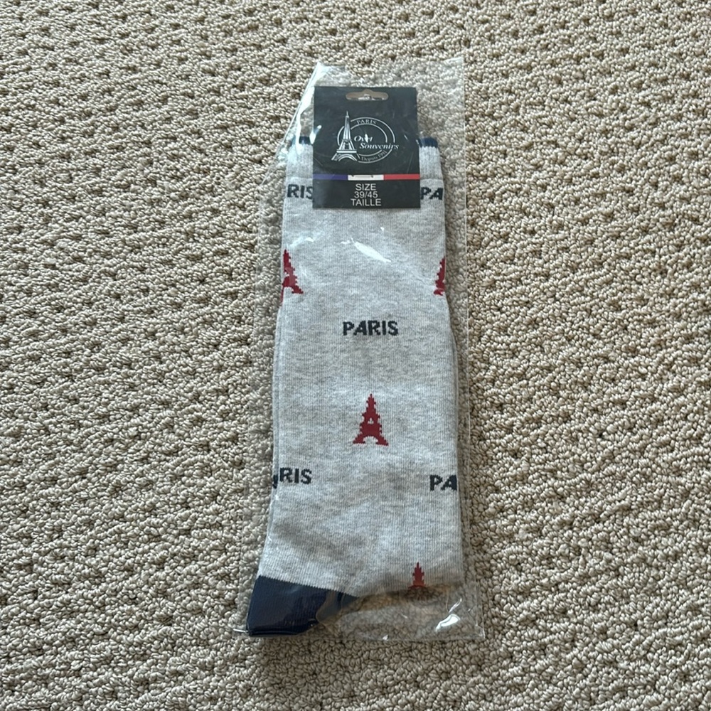 NWT Paris Men’s Socks
